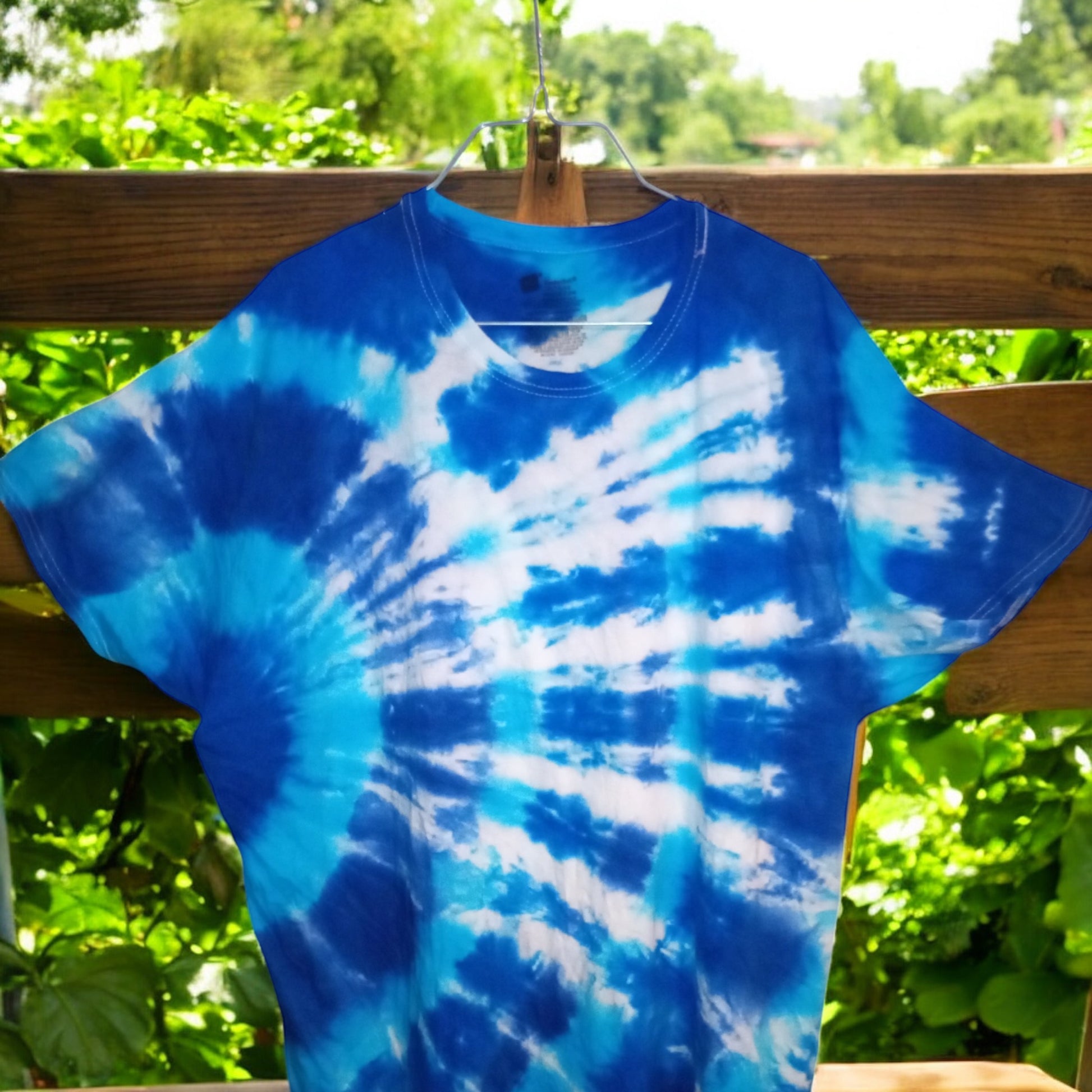 Short sleeve t-shirt extra large