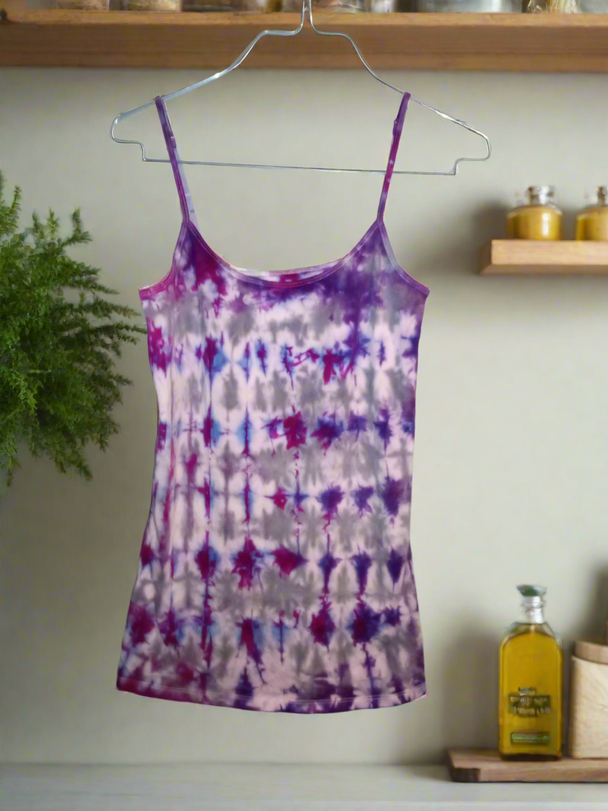 Ladies tank top size lg