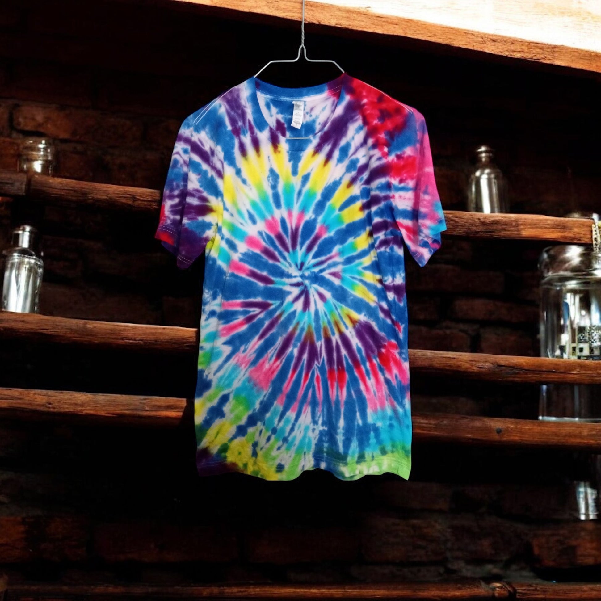 Short sleeve shirt size small