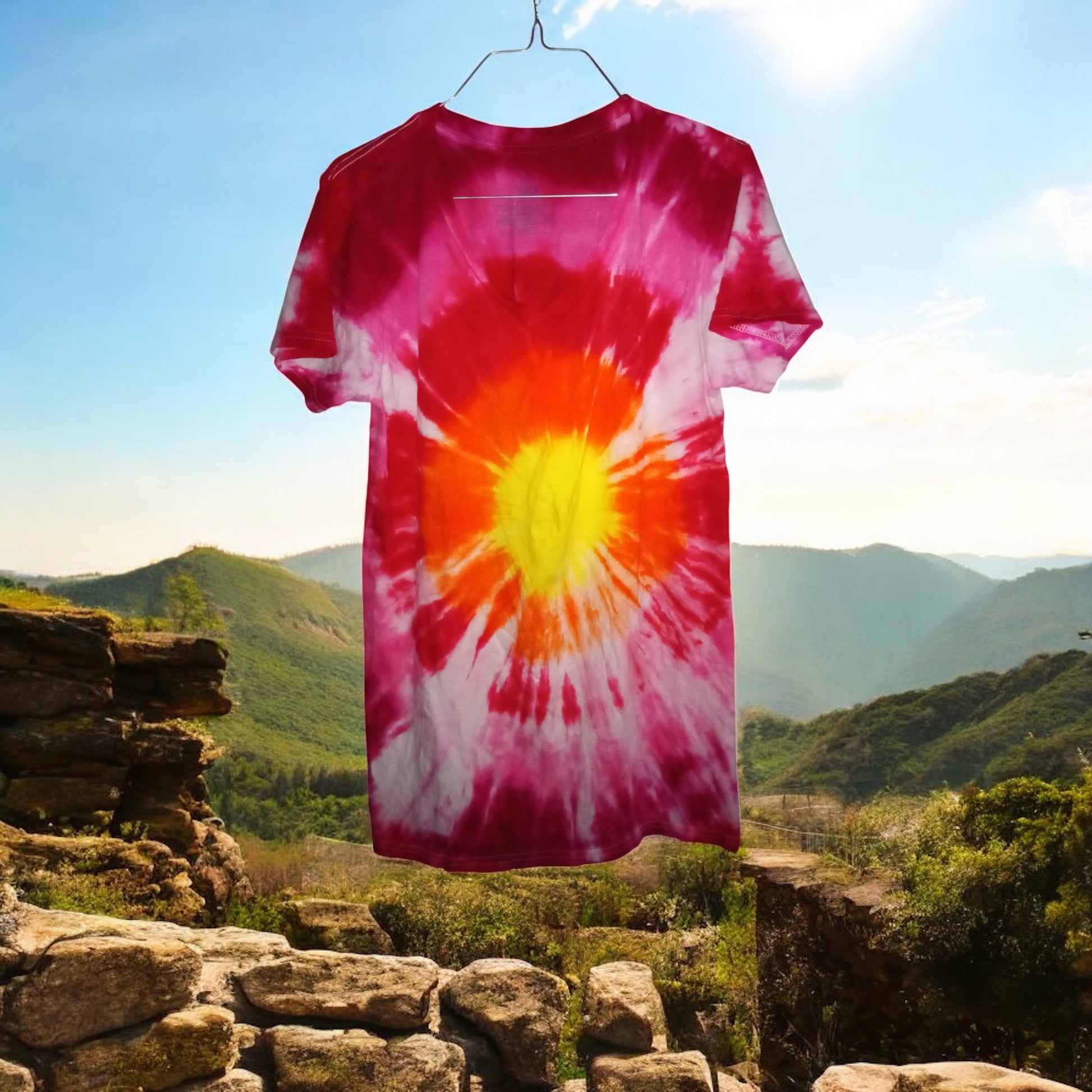 Ladies v-neck short sleeve shirt size small