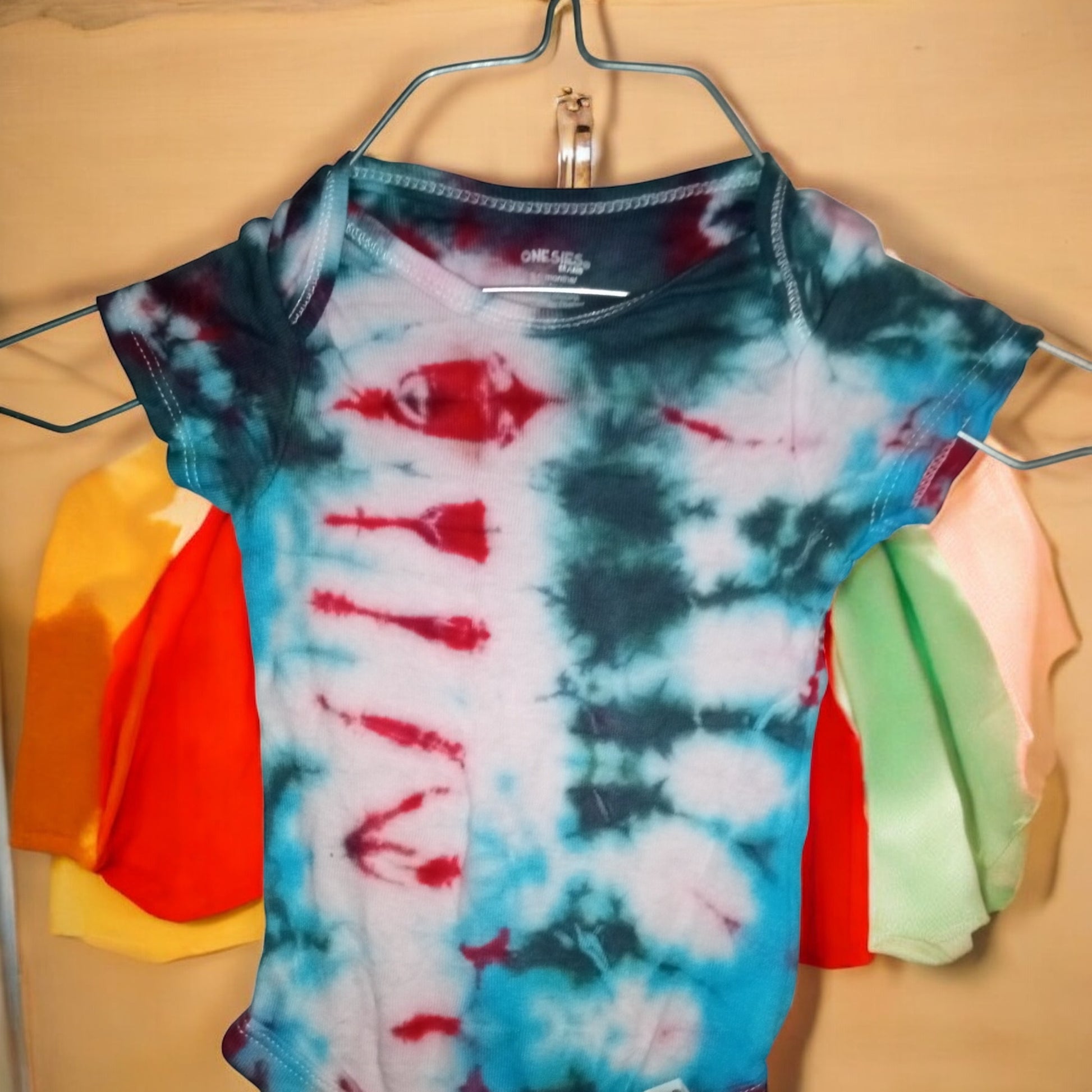 Baby onesie size 3 to 6 months