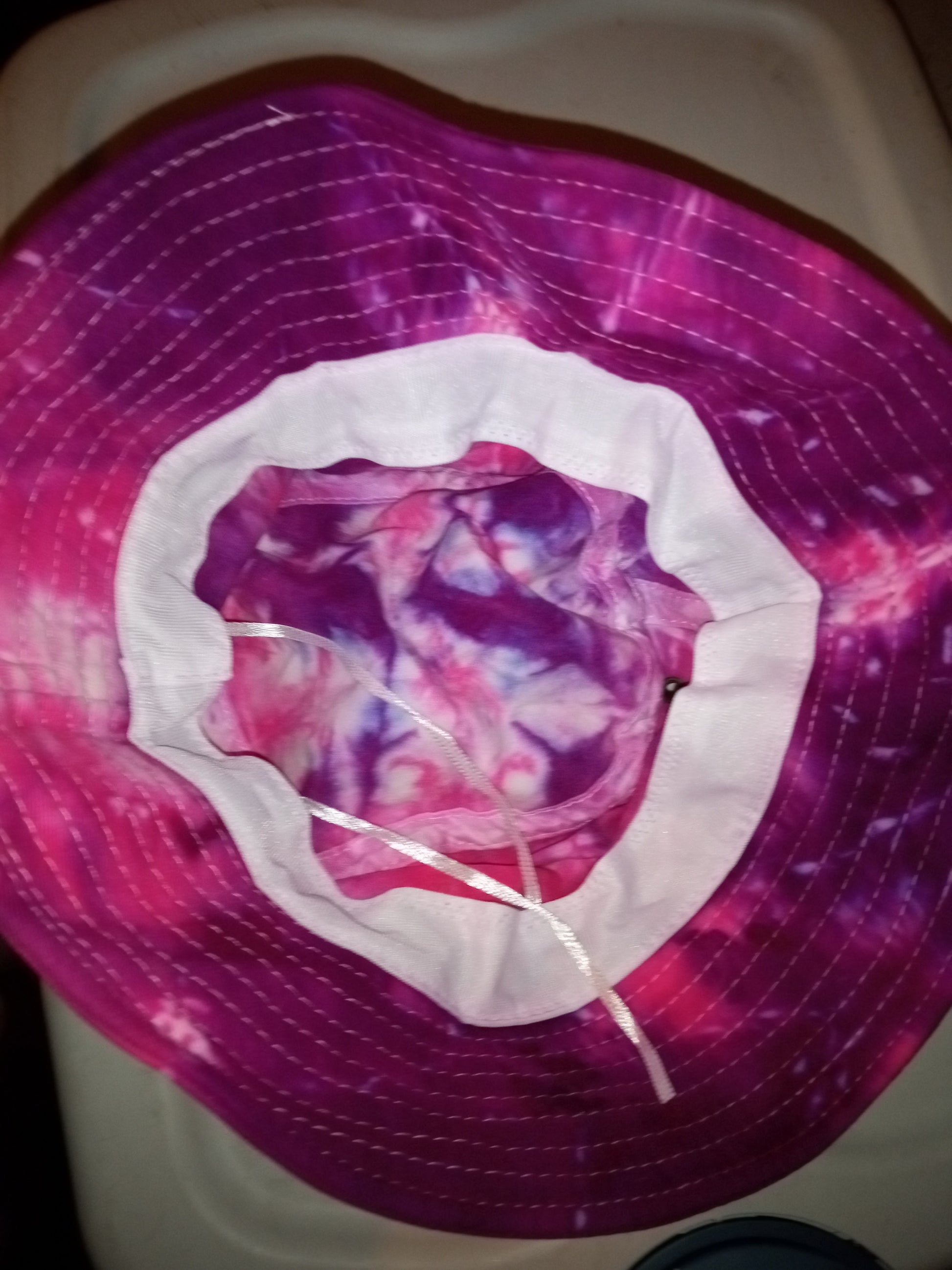 Bucket hat